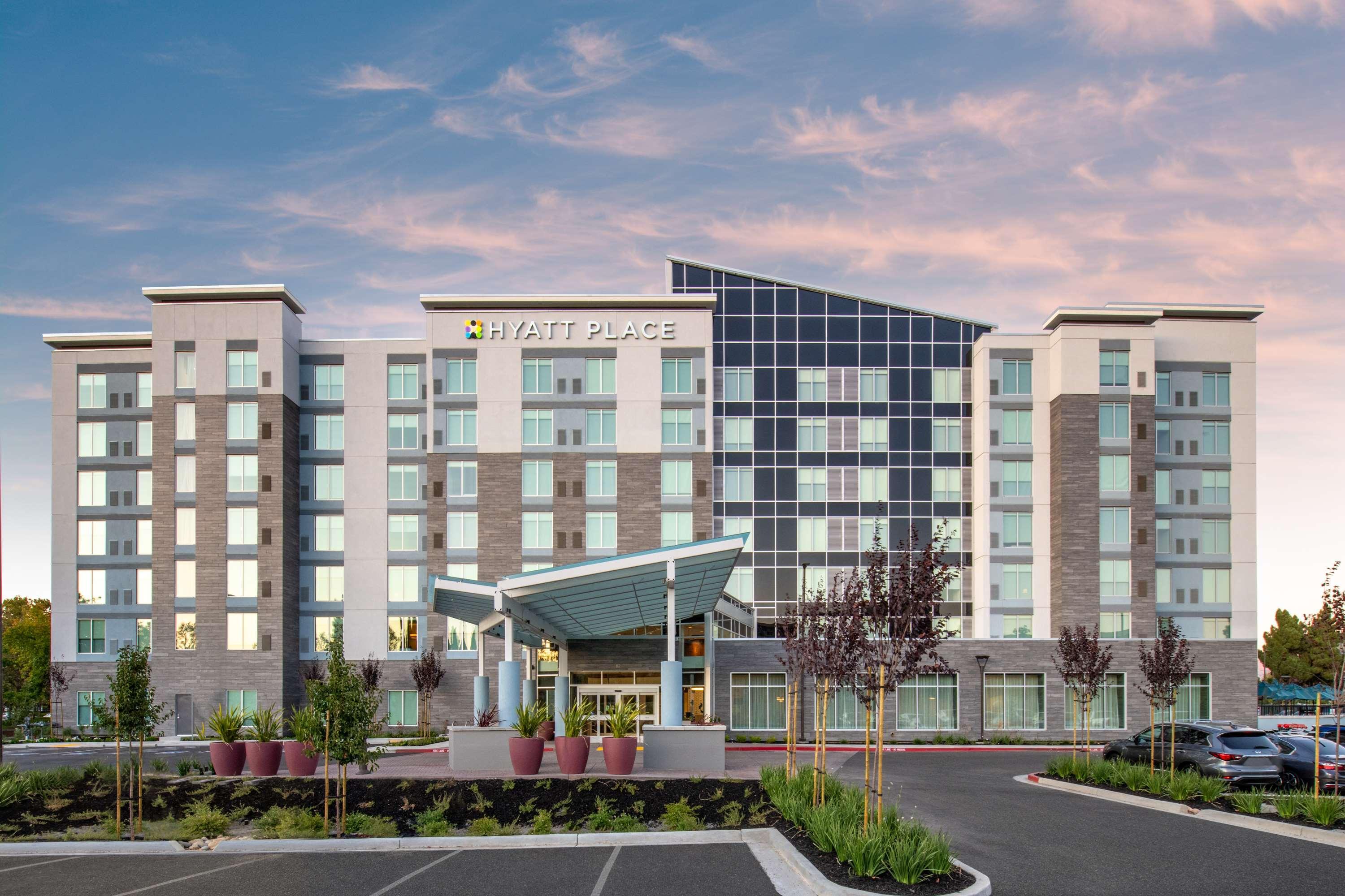 Hyatt Place San Jose Airport Exterior photo