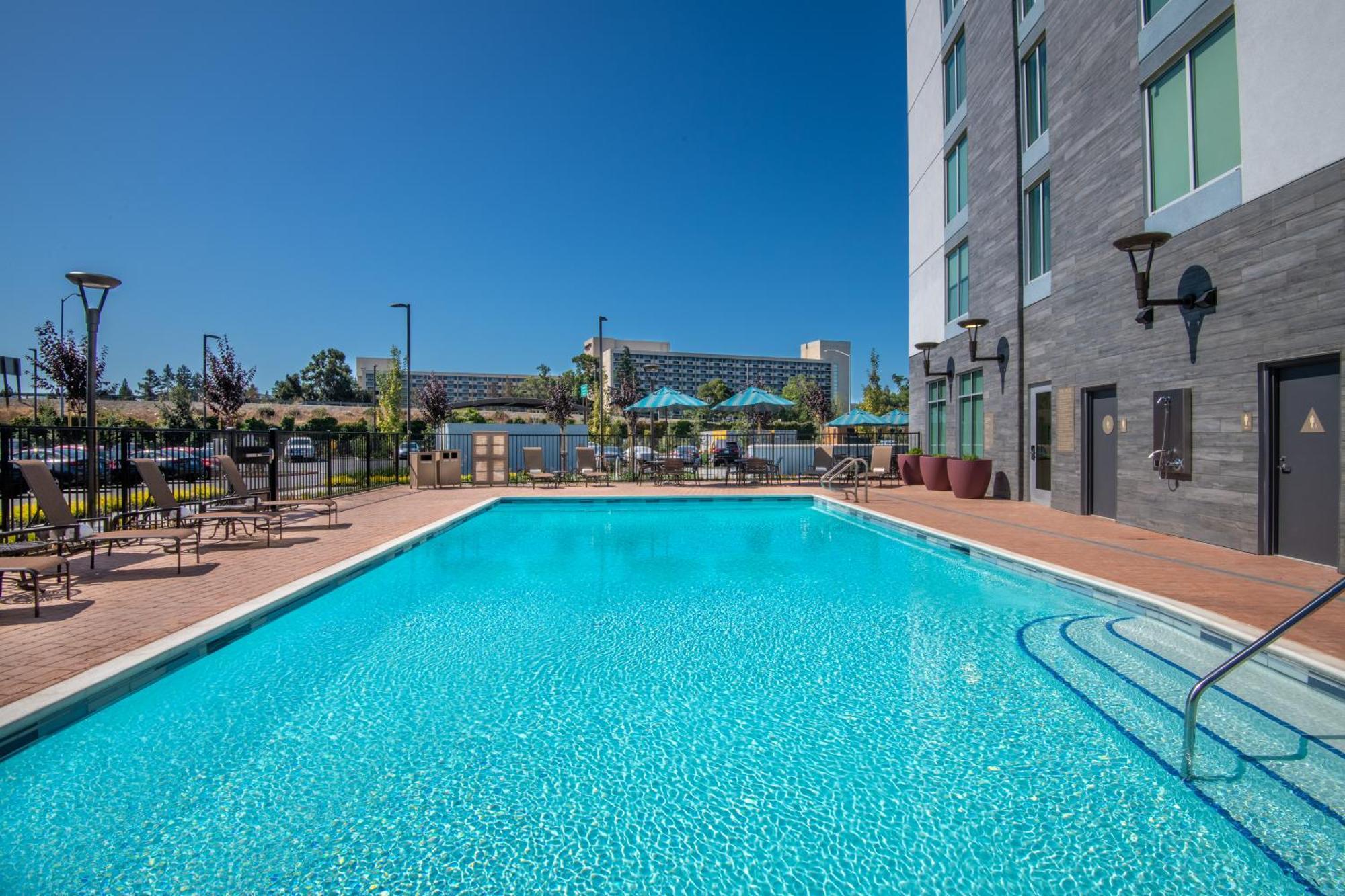 Hyatt Place San Jose Airport Exterior photo